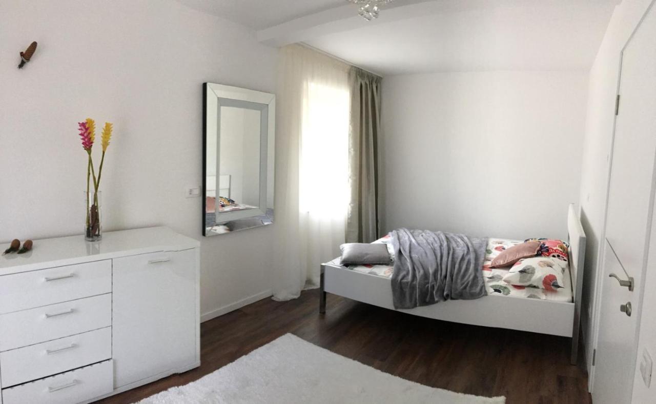 Luxury Apartment Near Lake 보히니 외부 사진